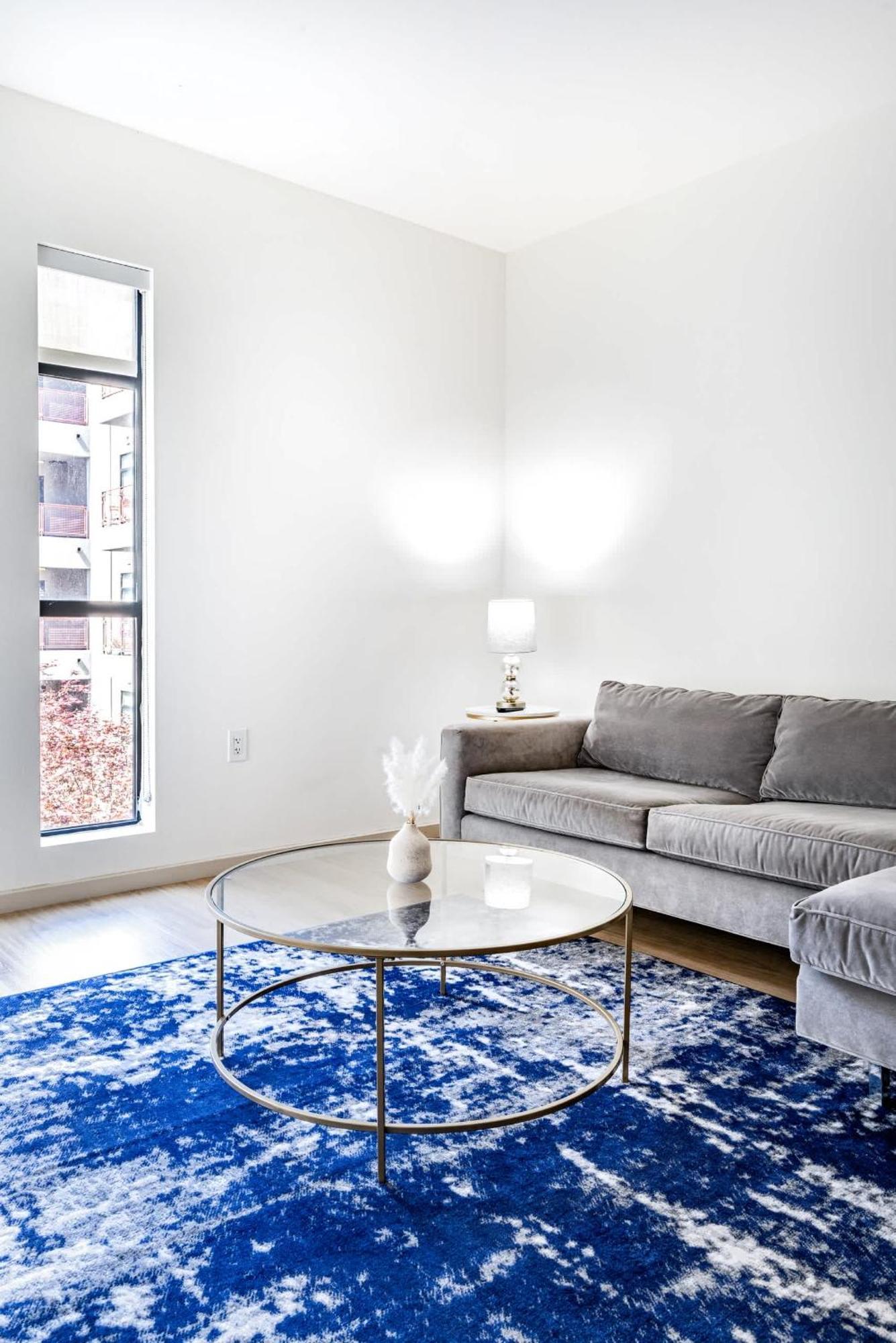 Apartment 2br New Hollywood Opulent Oasis Et