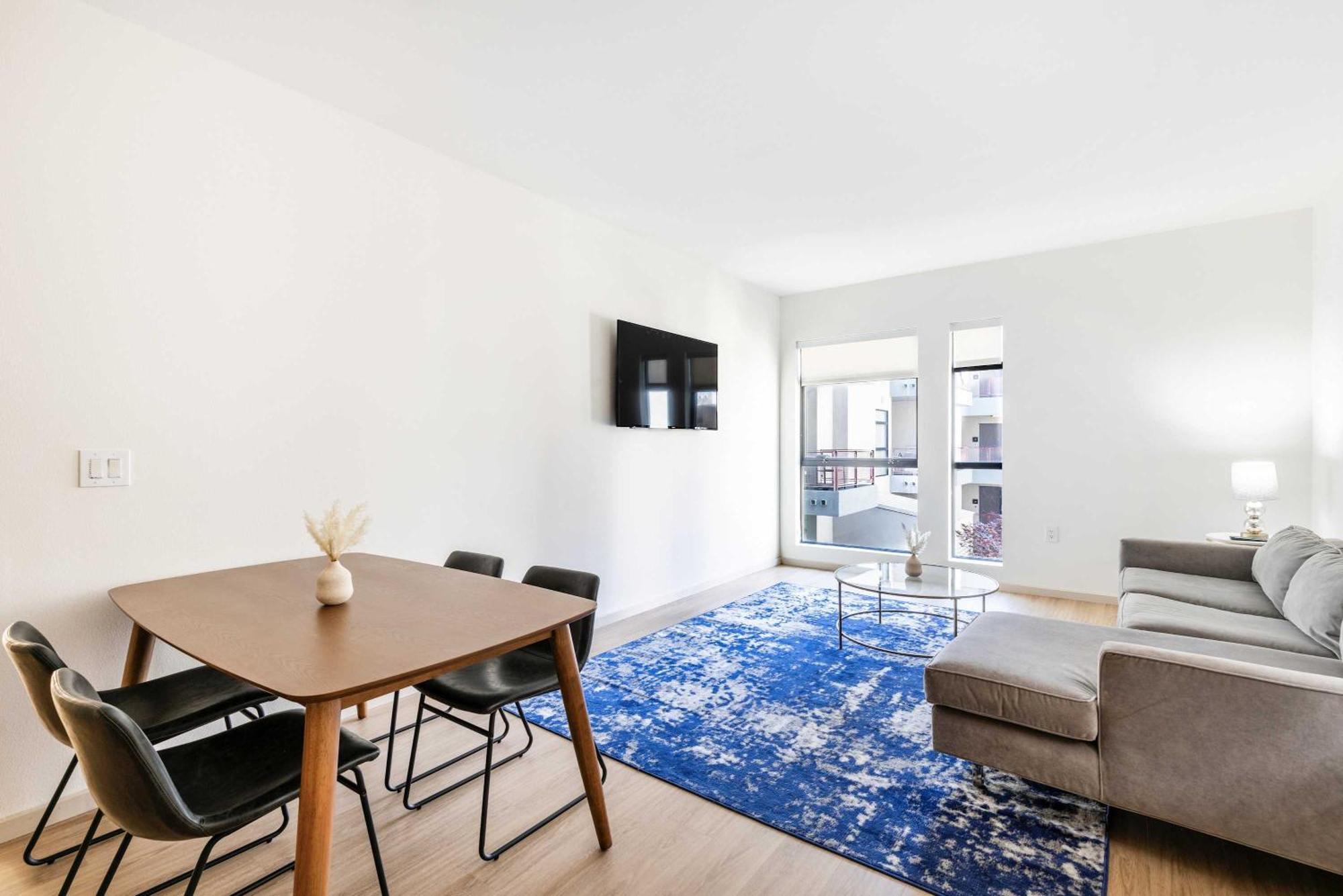 2br New Hollywood Opulent Oasis Et Apartment *